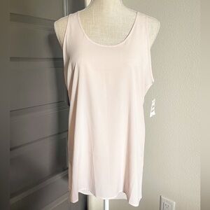 Frenchi NWT Hi-Low Racker Back Blouse, Size L